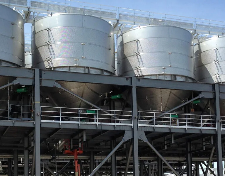 Farby Antykorozyjne STEEL-IT: Sekret Długowieczności Twojej Fabryki