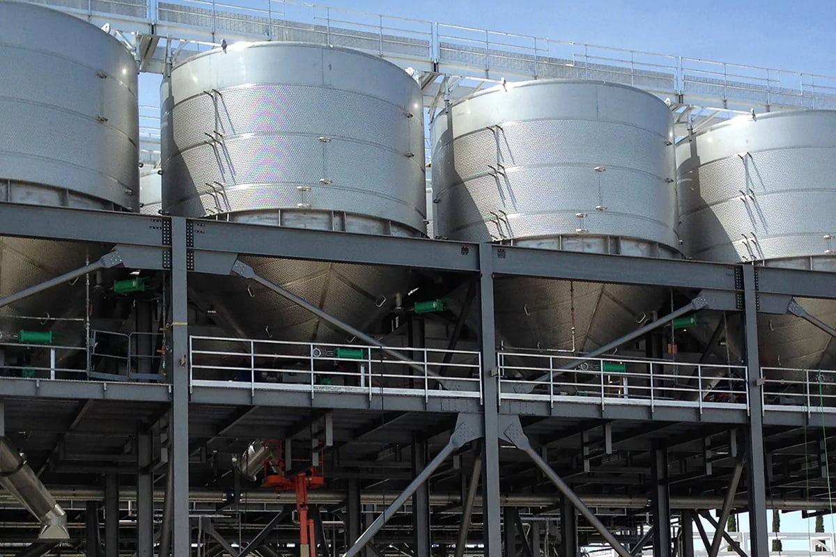 Profesjonalne farby antykorozyjne STEEL-IT, zastosowanie w przemyśle